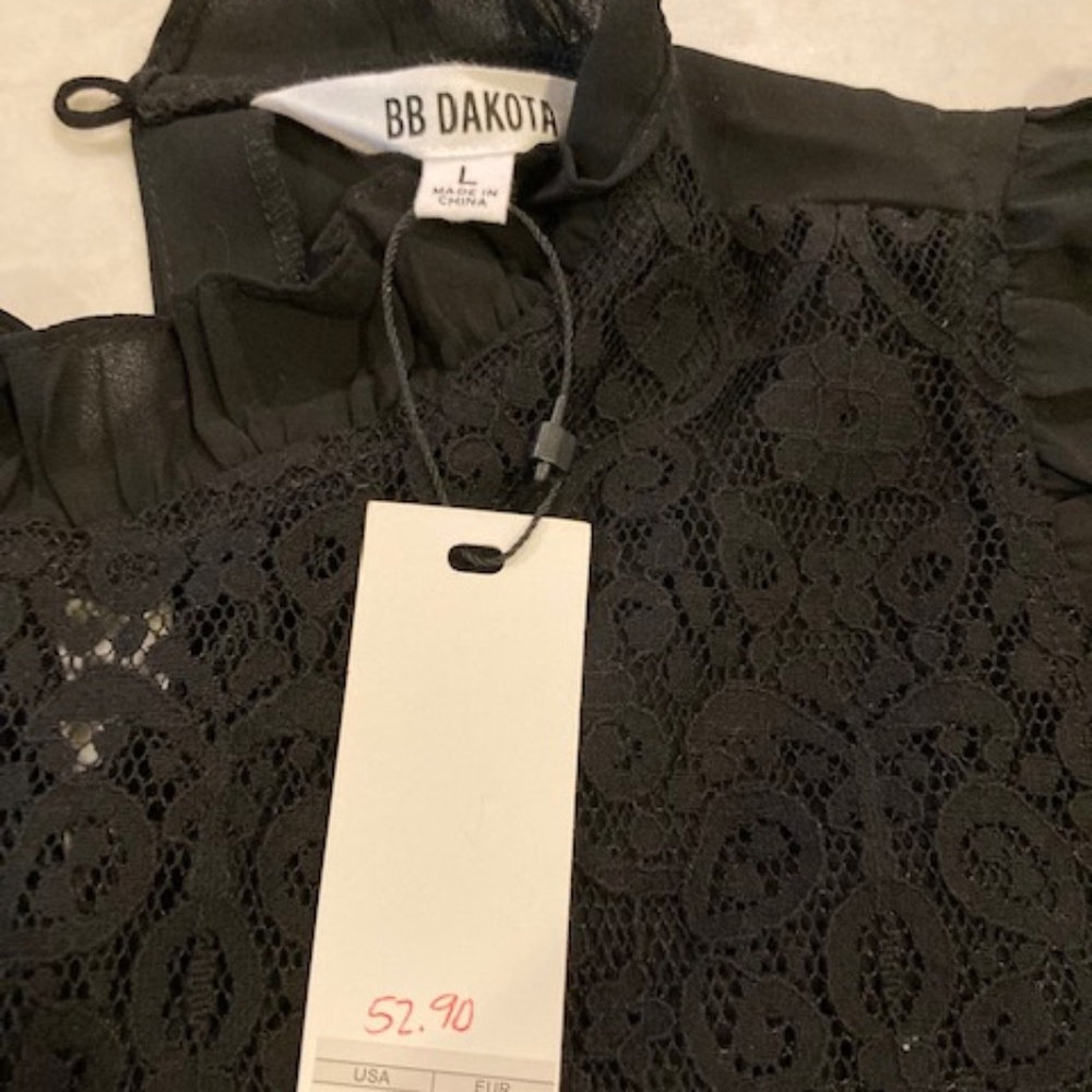 BB Dakota black sleeveless high neck blouse size large - Picture 3 of 3